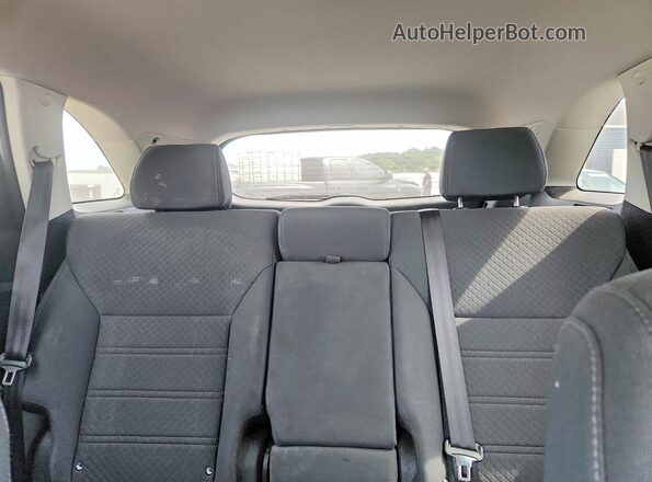 5XYPGDA30HG249625 2017 KIA SORENTO Gray Vista de los asientos traseros