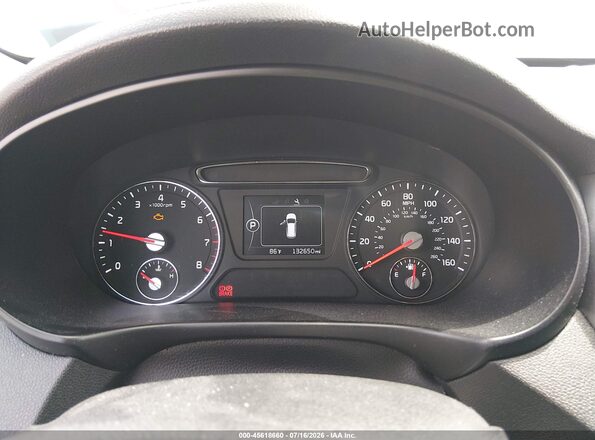 5XYPGDA30HG288747 2017 KIA SORENTO Maroon Widok tylnych siedzeń