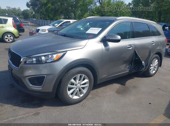5XYPGDA32HG332683 2017 KIA SORENTO Gray Vista tres cuartos delantera izquierda