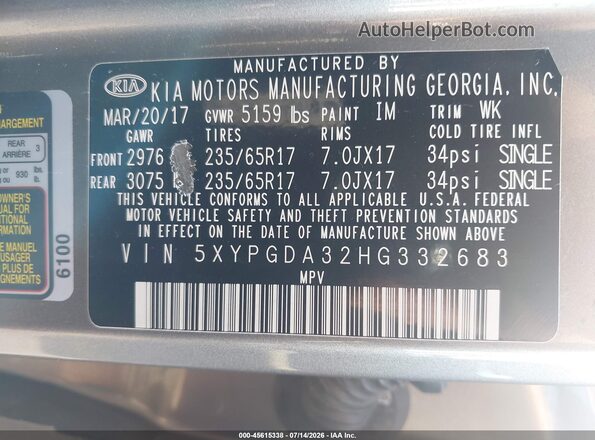 5XYPGDA32HG332683 2017 KIA SORENTO Gray Vista del compartimento del motor