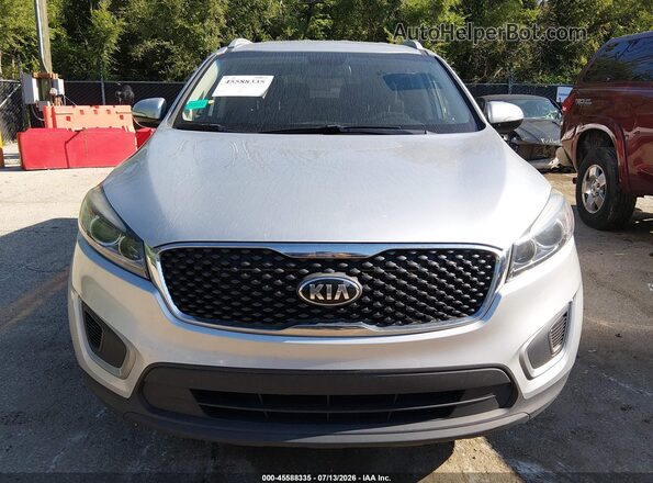5XYPGDA35JG432265 2018 KIA SORENTO  Вид задней части салона