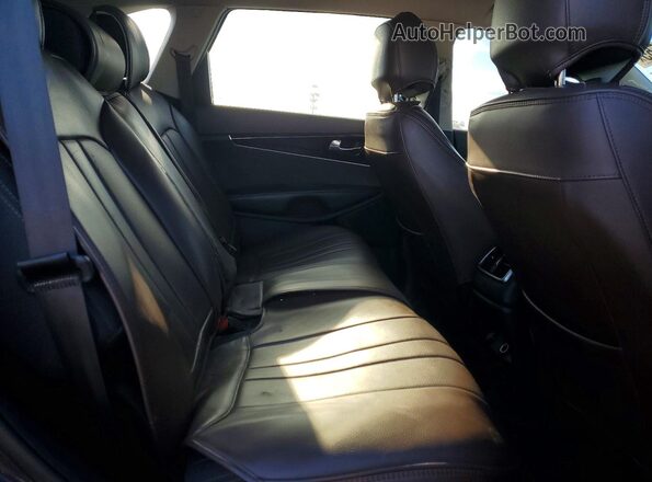 5XYPGDA36HG191391 2017 KIA SORENTO Серый Вид задней части салона