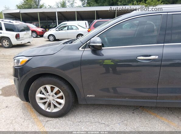 5XYPGDA37HG232255 2017 KIA SORENTO Gray 