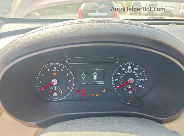 5XYPGDA37JG373591 2018 KIA SORENTO Maroon ხელსაწყოთა პანელის ხედი