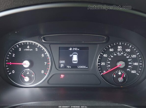 5XYPGDA37LG649397 2020 KIA SORENTO White Vista de los asientos traseros