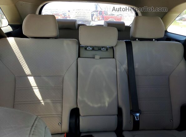 5XYPGDA38HG293601 2017 KIA SORENTO Blue Հետևի նստատեղերի տեսք