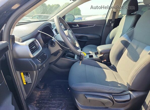 5XYPGDA38HG314124 2017 KIA SORENTO Black Սալոնի դիմացի տեսք