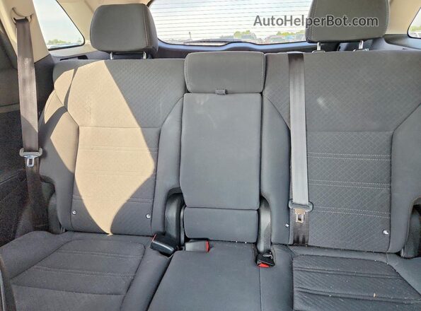 5XYPGDA38HG314124 2017 KIA SORENTO Black Հետևի նստատեղերի տեսք