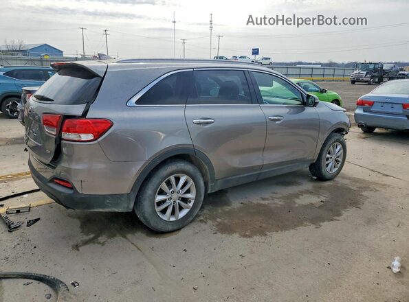 5XYPGDA39JG415212 2018 KIA SORENTO Серебряный Задняя правая четверть