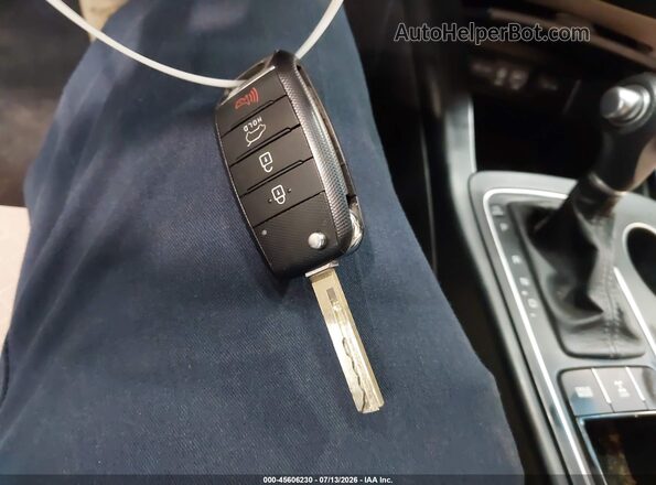 5XYPGDA50HG324843 2017 KIA SORENTO Purple Առջևի վահանակի տեսք