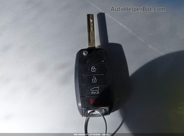 5XYPGDA52GG060474 2016 KIA SORENTO White Вид панелі приладів