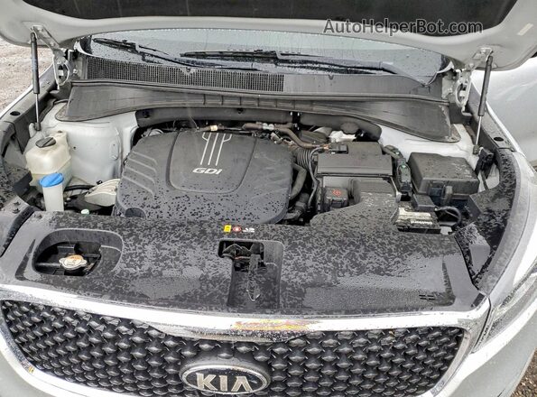 5XYPGDA52HG315531 2017 KIA SORENTO Silver Widok komory silnika