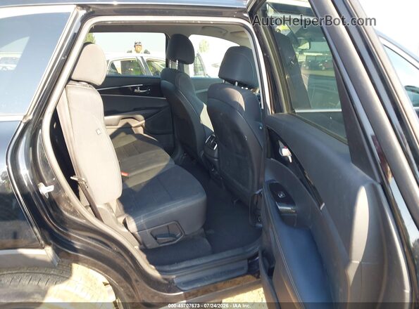 5XYPGDA52HG333401 2017 KIA SORENTO Black Widok naklejki z numerem VIN