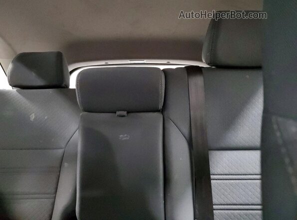 5XYPGDA52JG417238 2018 KIA SORENTO Серый Вид задних сидений