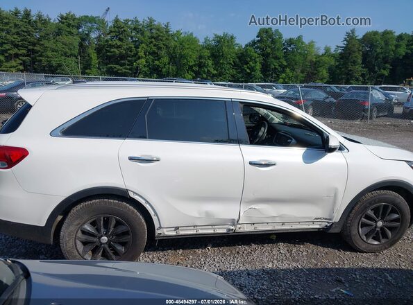 5XYPGDA53GG180509 2016 KIA SORENTO Белый Вид задней части салона