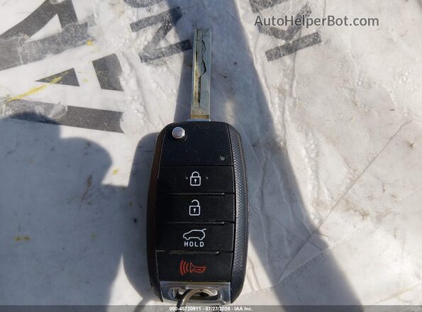 5XYPGDA57GG172087 2016 KIA SORENTO Gray Vista del salpicadero