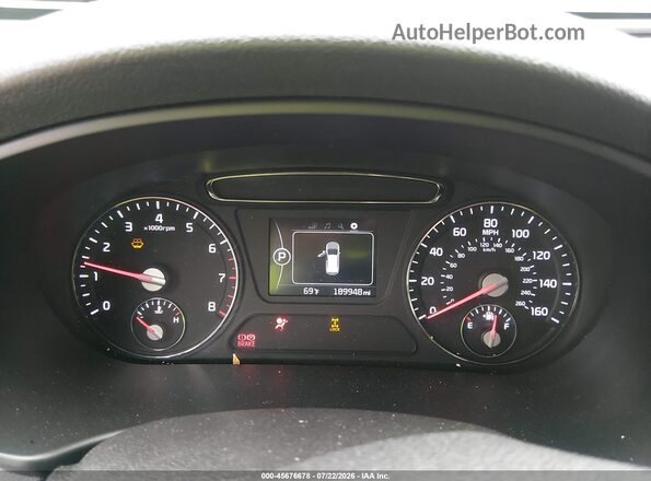 5XYPGDA5XGG049402 2016 KIA SORENTO Burgundy Вид задніх сидінь