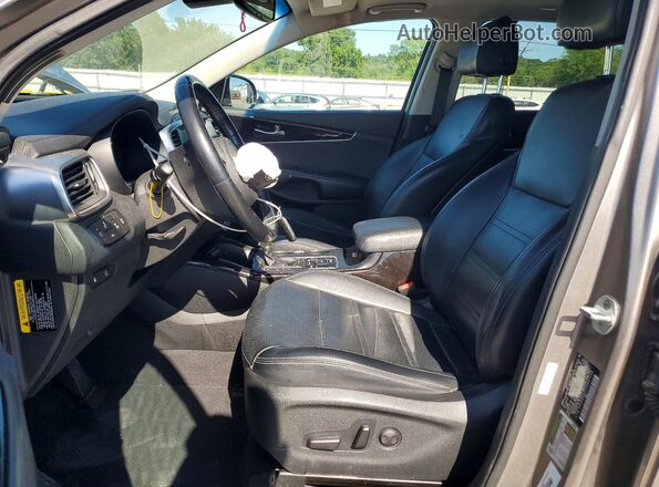 5XYPH4A12JG407366 2018 KIA SORENTO Gray Widok wnętrza z przodu