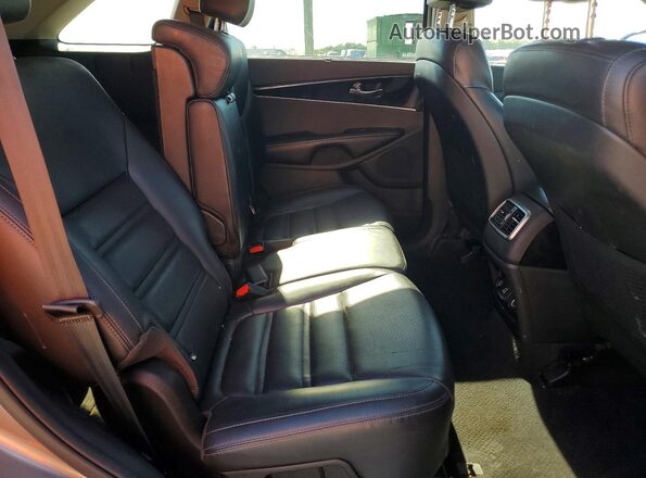 5XYPH4A12JG407366 2018 KIA SORENTO Gray Widok tylnych siedzeń