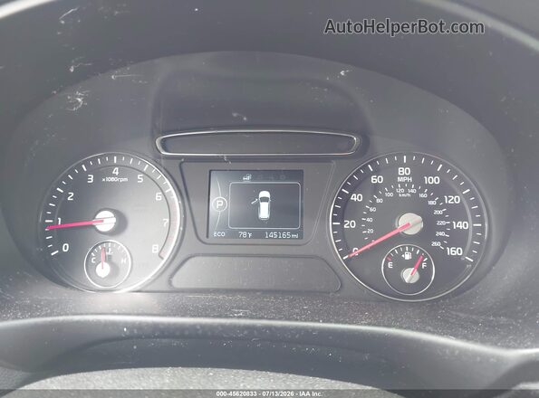 5XYPH4A18GG123166 2016 KIA SORENTO Silver Rear seats view