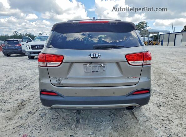 5XYPH4A18HG253143 2017 KIA SORENTO Silver Вид ззаду