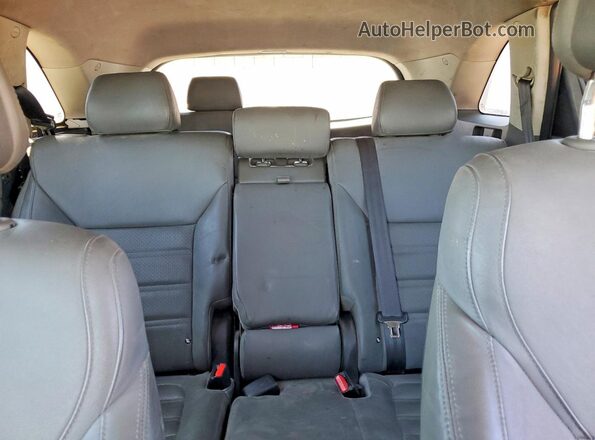 5XYPH4A51GG090904 2016 KIA SORENTO Gray Widok tylnych siedzeń