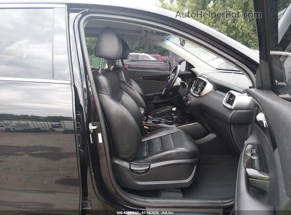 5XYPH4A57LG710097 2020 KIA SORENTO Черный Вид салона спереди