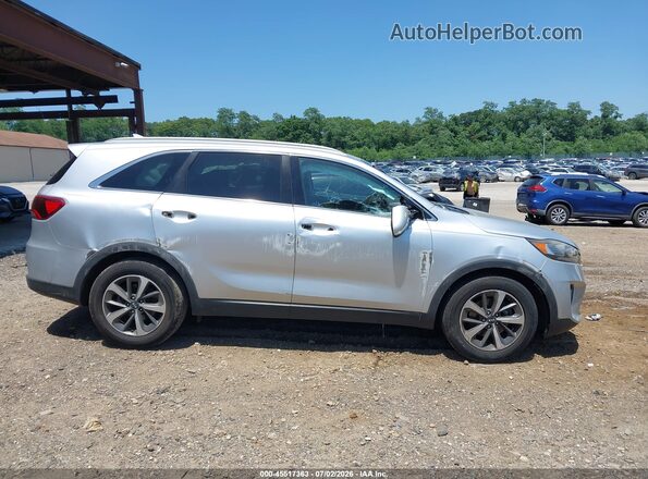5XYPH4A58KG443020 2019 KIA SORENTO Gray Widok wnętrza z tyłu