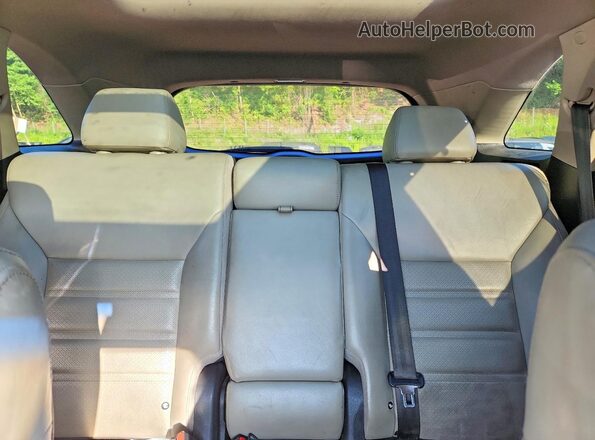 5XYPHDA11HG253646 2017 KIA SORENTO Brown Rear seats view