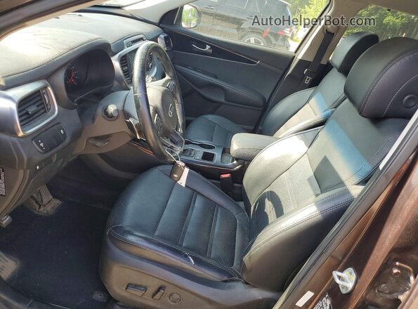 5XYPHDA12HG272626 2017 KIA SORENTO Black Widok wnętrza z przodu