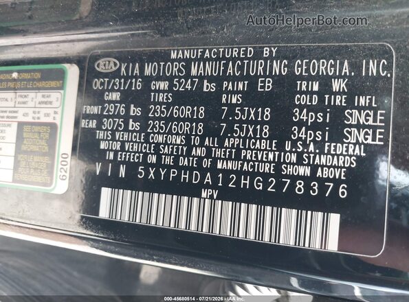 5XYPHDA12HG278376 2017 KIA SORENTO Black Vista del compartimento del motor