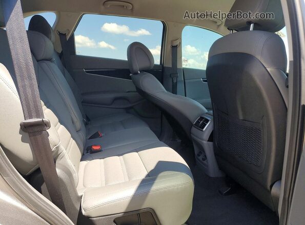 5XYPHDA14GG145200 2016 KIA SORENTO Серый Вид задних сидений