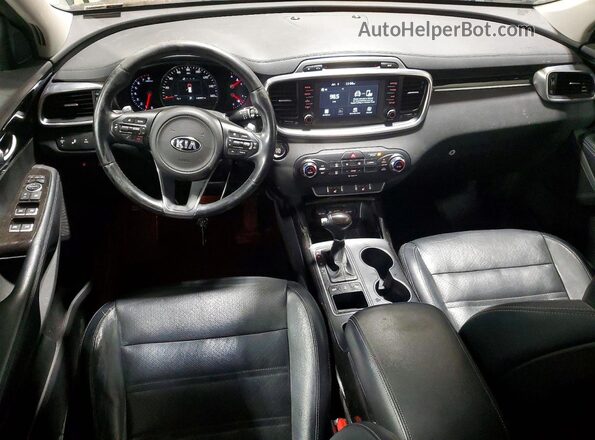 5XYPHDA18HG252655 2017 KIA SORENTO Black Widok deski rozdzielczej