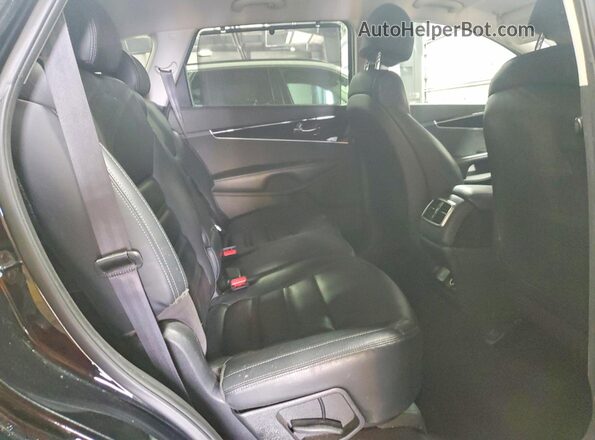 5XYPHDA18HG252655 2017 KIA SORENTO Black Widok wnętrza z tyłu
