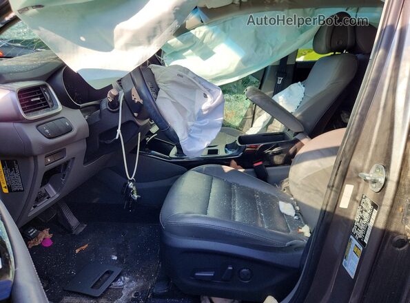 5XYPHDA50GG143964 2016 KIA SORENTO Gray Вид салону спереду