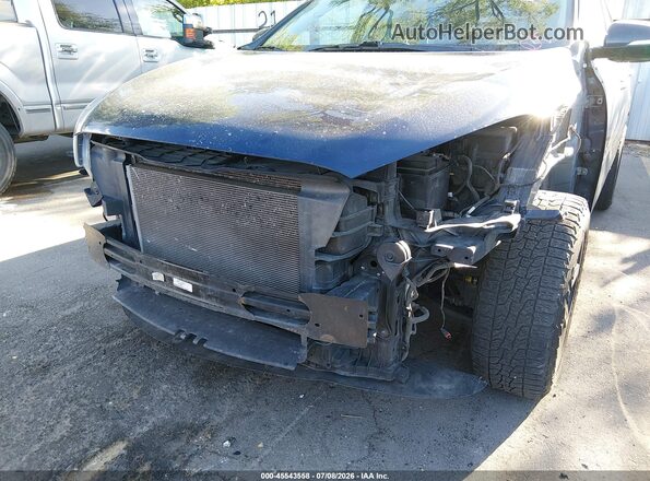 5XYPHDA52JG394055 2018 KIA SORENTO Blue Widok z przodu