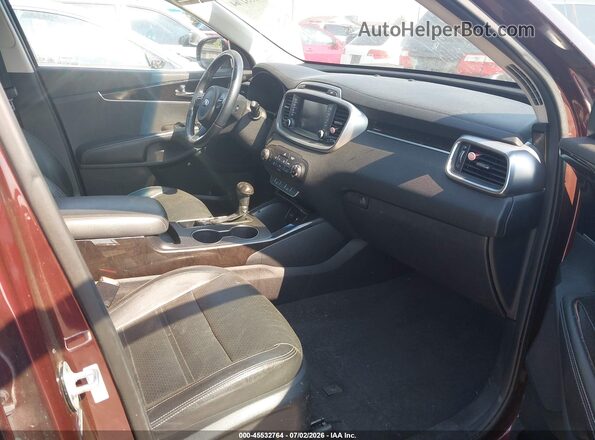 5XYPHDA55HG200791 2017 KIA SORENTO Maroon Front interior view
