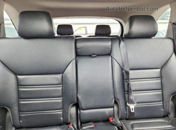 5XYPHDA57LG707197 2020 KIA SORENTO Black Vista de los asientos traseros
