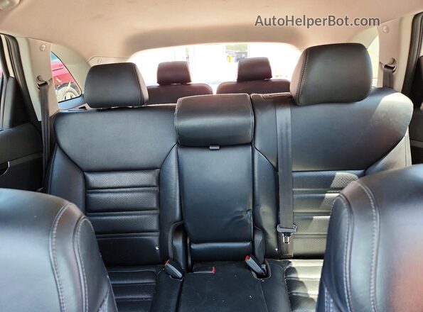 5XYPHDA59JG402510 2018 KIA SORENTO Gray Rear seats view