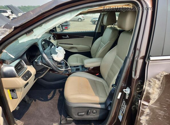 5XYPHDA5XHG314754 2017 KIA SORENTO Коричневый Вид салона спереди