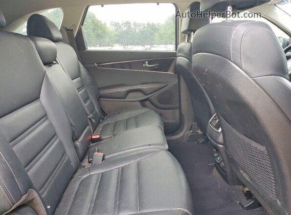5XYPHDA5XJG366133 2018 KIA SORENTO Black Widok wnętrza z tyłu