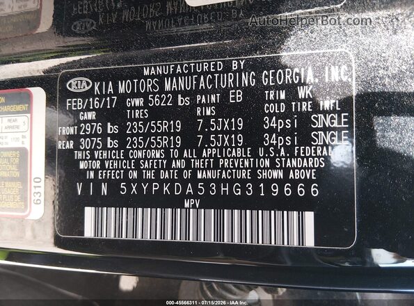 5XYPKDA53HG319666 2017 KIA SORENTO Black Vista del compartimento del motor