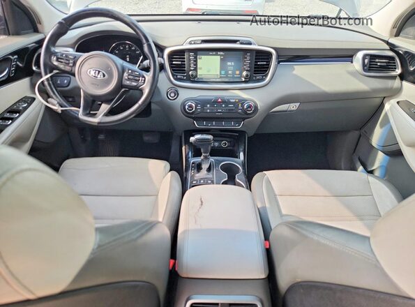 5XYPKDA56GG103079 2016 KIA SORENTO Серый Вид панели приборов