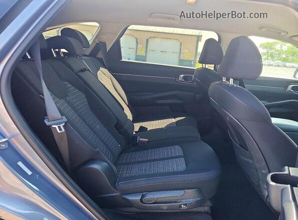 5XYRG4JC9SG394467 2025 KIA SORENTO Gray უკანა სავარძლების ხედი