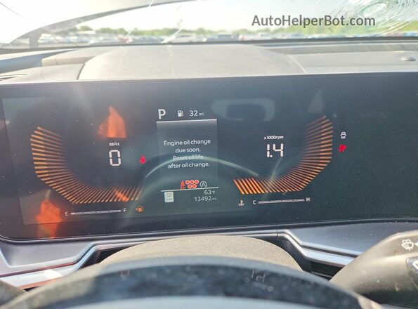 5XYRG4JC9SG394467 2025 KIA SORENTO Gray ხელსაწყოთა პანელის ხედი
