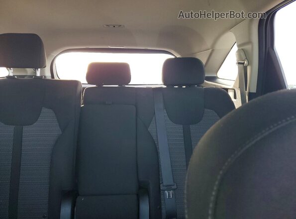 5XYRG4LC0PG212725 2023 KIA SORENTO Gray Widok tylnych siedzeń
