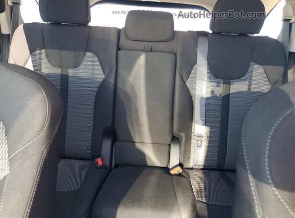 5XYRG4LC1NG142097 2022 KIA SORENTO Белый Вид задних сидений