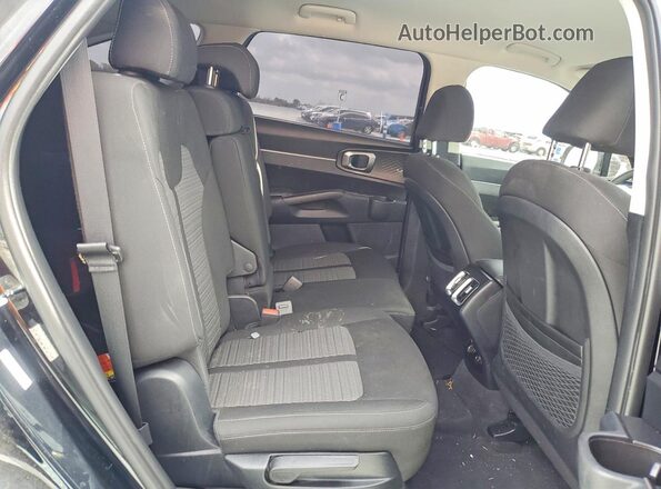 5XYRG4LC2PG163575 2023 KIA SORENTO Black Вид задньої частини салону