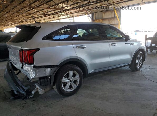 5XYRG4LC8NG096154 2022 KIA SORENTO Silver Հետևի աջ