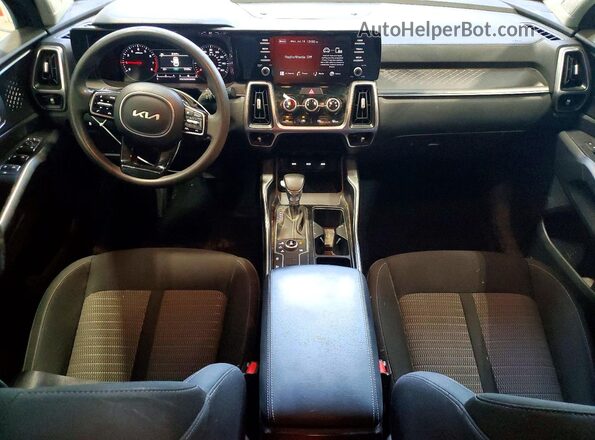 5XYRGDLC1NG089529 2022 KIA SORENTO Black Vista del salpicadero